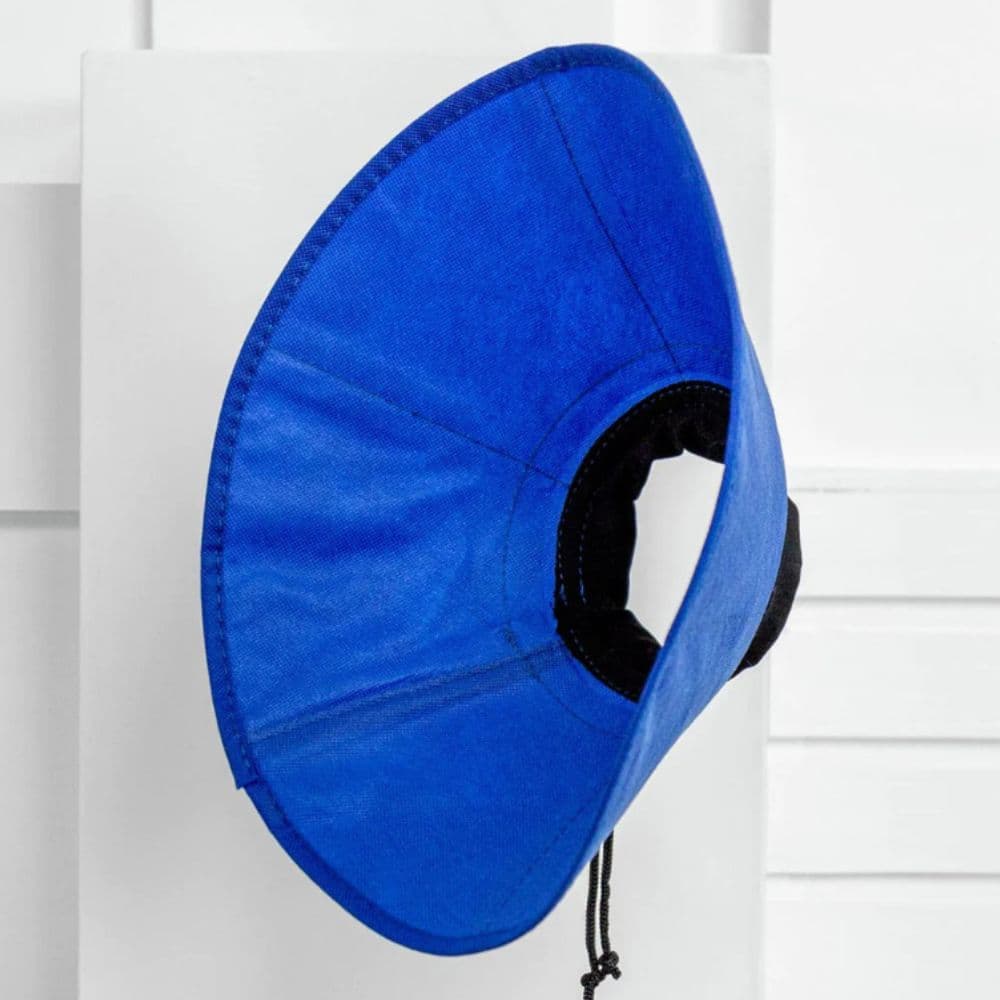 https://admins.bertasnams.lv/storage/media/7167/742061400657_1_KVP-p%C4%93coper%C4%81cijas-apkakle-su%C5%86iem-EZ-Soft-zila-18-38-cm-M.jpg
